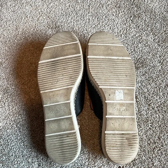 Calvin Klein slip on sz 7 perfect for 6.5 - Picture 3 of 5